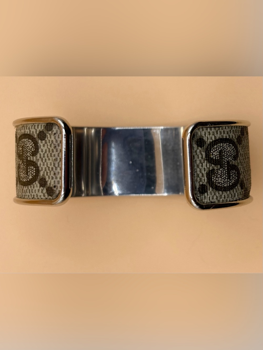 Monogram-Pattern Gray Men's Cuff Bracelet - Picture 6 of 7
